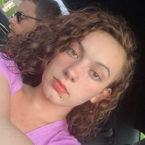 Meet your Posher, Shelby